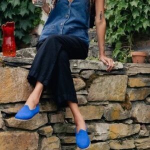 Sabah Blue Leather Women’s Size 10